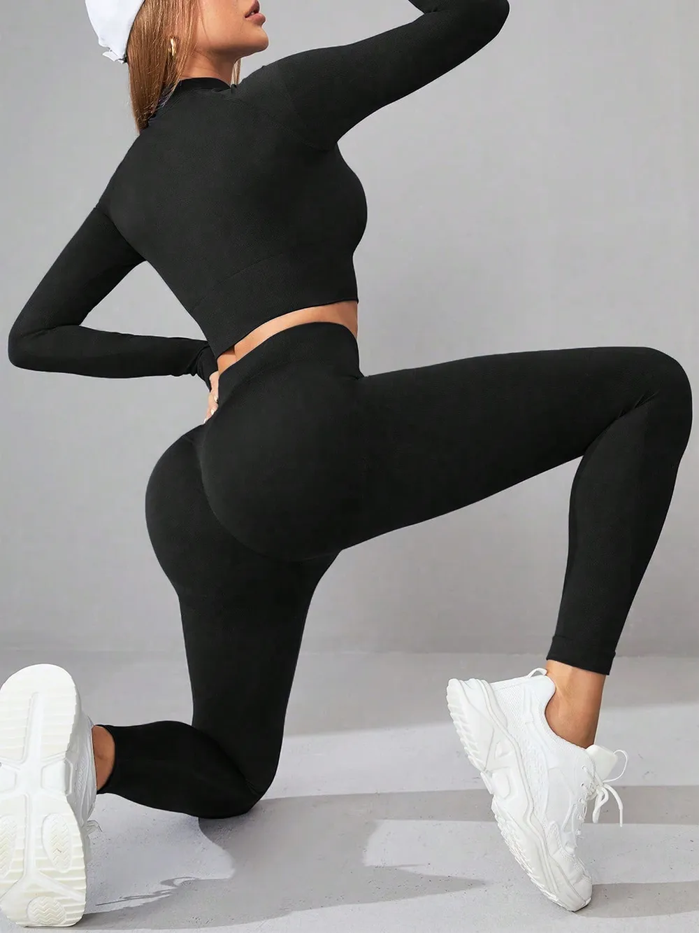She Wears It Top and Leggings Active Set