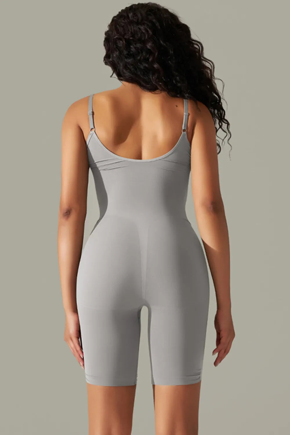She Wears It Body Coutouring