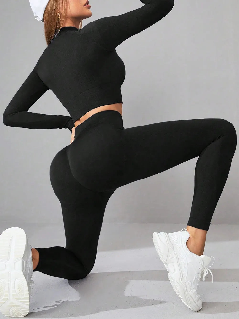 She Wears It Top and Leggings Active Set